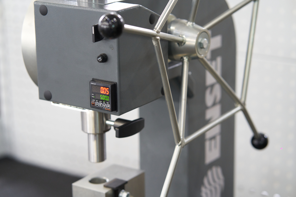 Tabletop manual rack press PR-6