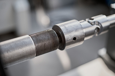 End drive shaft
