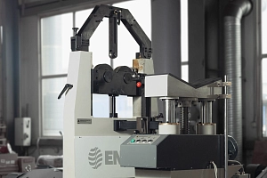 3acsis-is-a-multifunctional-universal-system-for-balancing-heavy-and-super-heavy-rotors