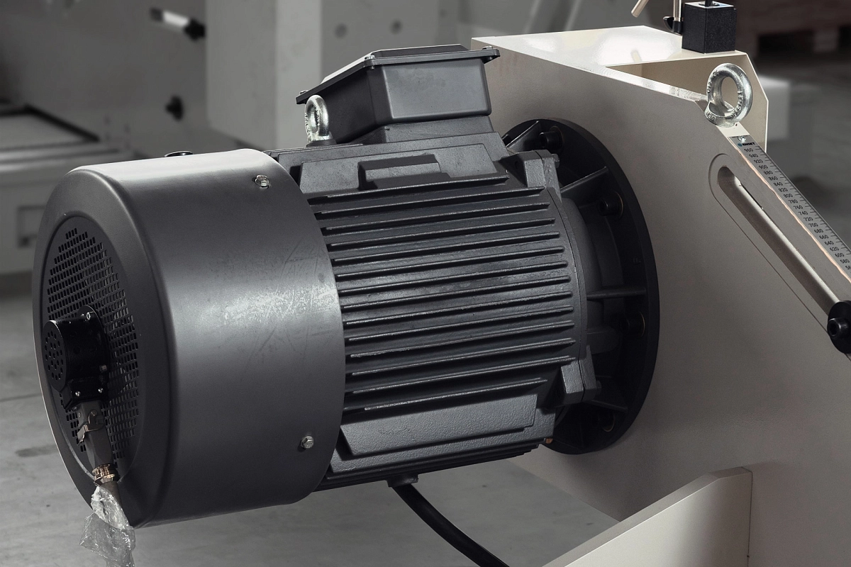 5acsis-is-a-multifunctional-universal-system-for-balancing-heavy-and-super-heavy-rotors