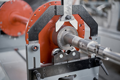 End drive shaft
