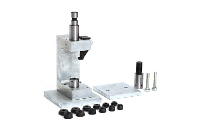 Optimal set of tooling for staking universal joints