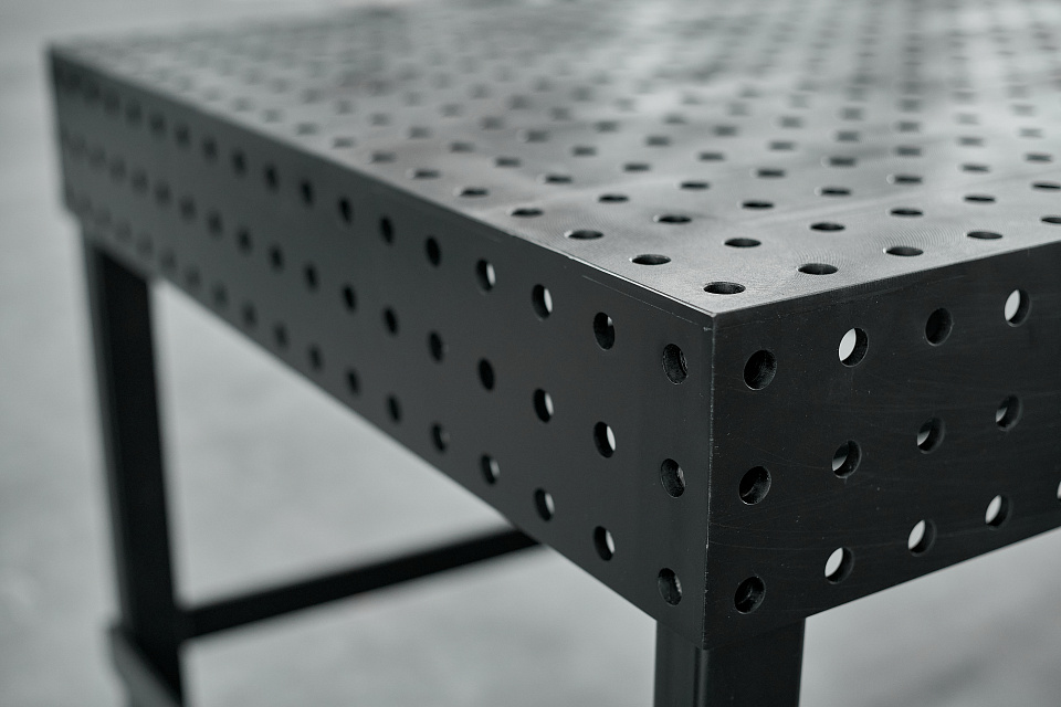 Table for welding and assembling works from Enset
